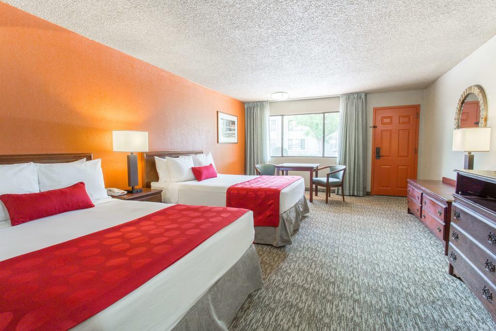 מסה Dobson Ranch Inn מראה חיצוני תמונה